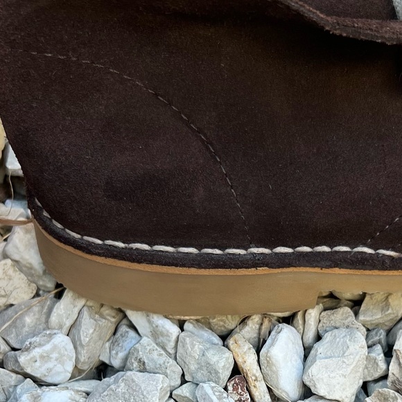 Saks Fifth Avenue Brown Suede Lace-Up Chukka Boots Size 9.5 Great Condition - Picture 11 of 13